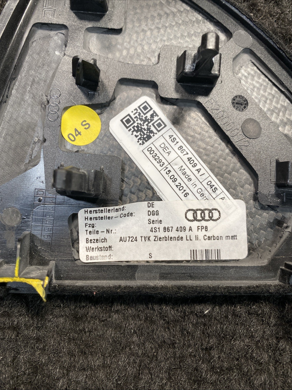 Audi R8 Left Door Matte Carbon Fiber Trim Panel OEM 4S1867409A