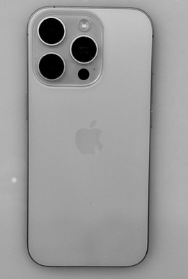 Apple iPhone 16 Pro - 512 GB - White Titanium (Ohne Simlock)