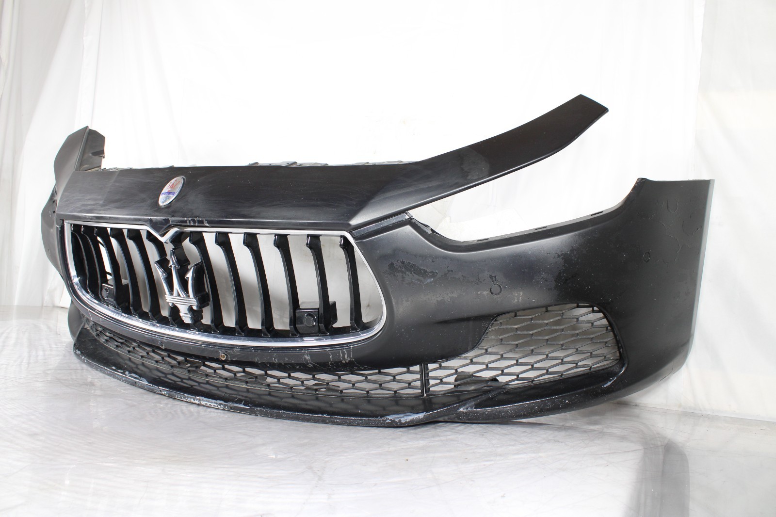 🚀 14-17 Maserati Ghibli Front Bumper Cover Complete W/Grills & Sensor Black OEM