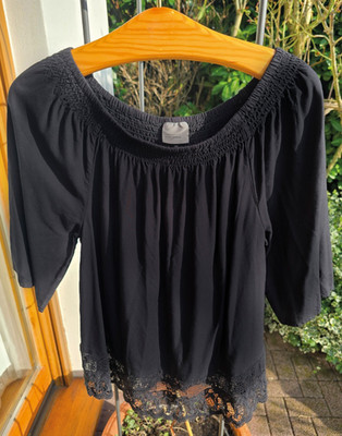 Damenbluse mit Spitzenbesatz unten, schwarz, Gr. L, Vero Moda *** NEUWERTIG ***