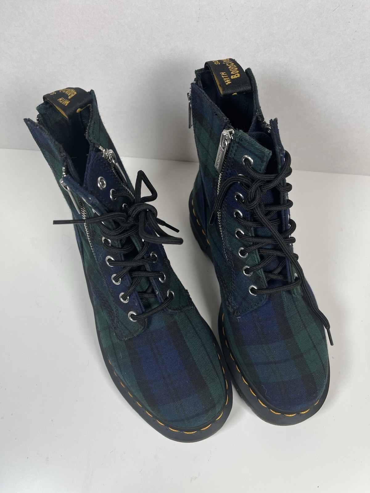 Doc Marten Green and Blue Plaid Boots Women’s Size 8 EU 39 1460 Zip thumbnail 9
