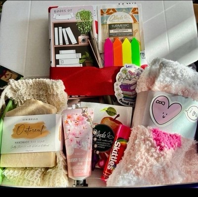romance blind date with a book gift box