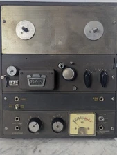 Vintage 1960s Roberts (Akai)  Reel To Reel Tape Player Japan 192-ft Untested