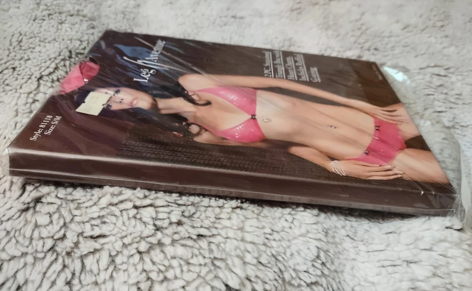 NUEVO CON ETIQUETAS Leg Avenue Sujetador Triángulo Lentejuelas 2 Piezas Dije Corazón y Volantes Tanga S/M Foto 4 de 4