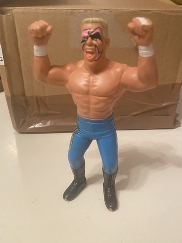 Vintage WCW Galoob Sting   Wrestling Figure....