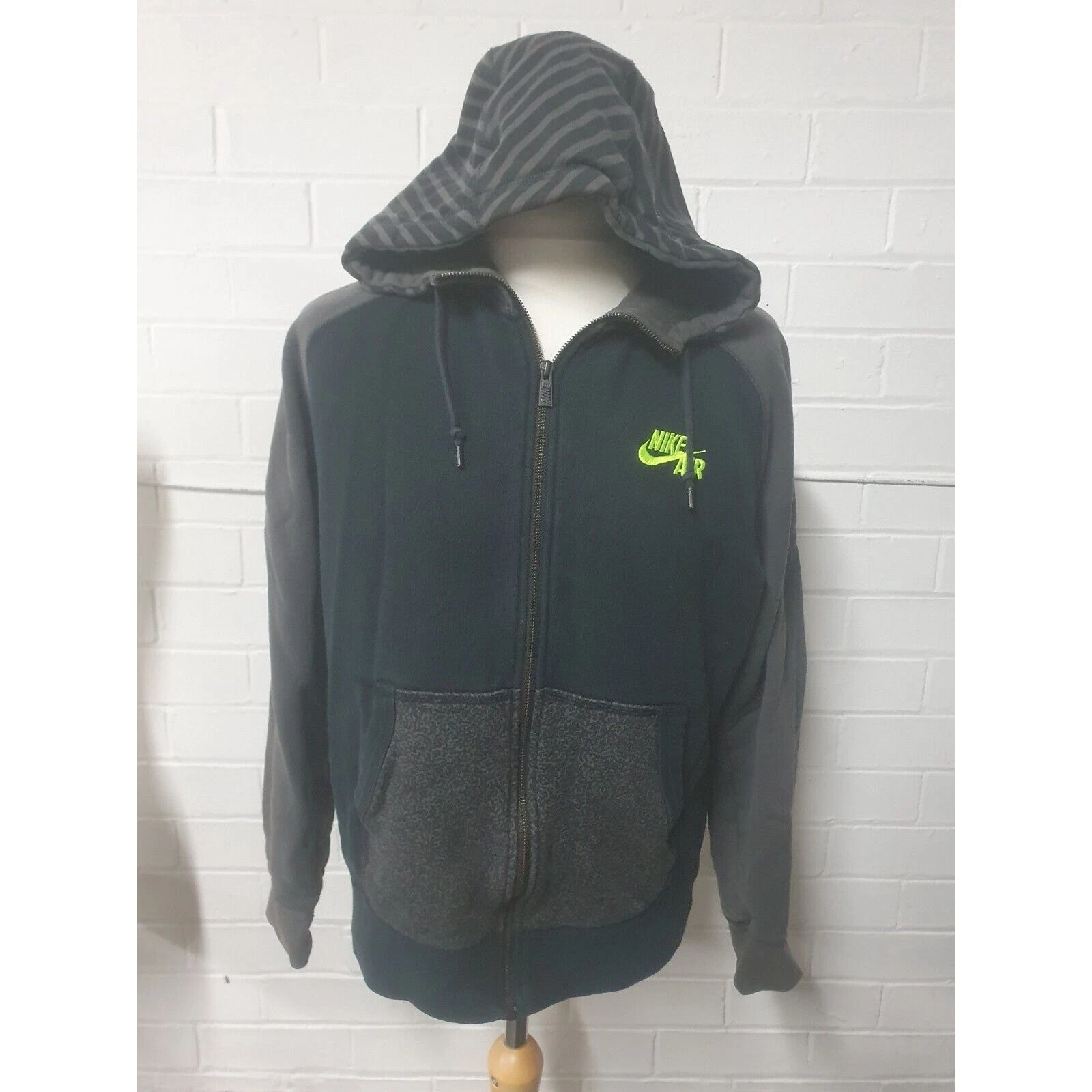 Nike Air Hoodie Full Zip Size L