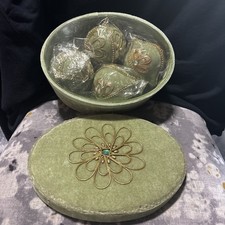 VTG MCM Christmas Ornament Gift Set Of 4 Velvet Embellished Velvet Box READ