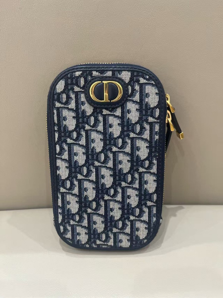 Christian Dior 30 Montaigne Call'in Dior Phone Holder Crossbody