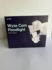 Wyze WZEC3FL Outdoor Floodlight Security Camera 2600 Lumen White FREE SHIPPING 
