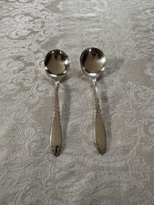 Lot de 2 cuillères à soupe anciennes en argent King Edward