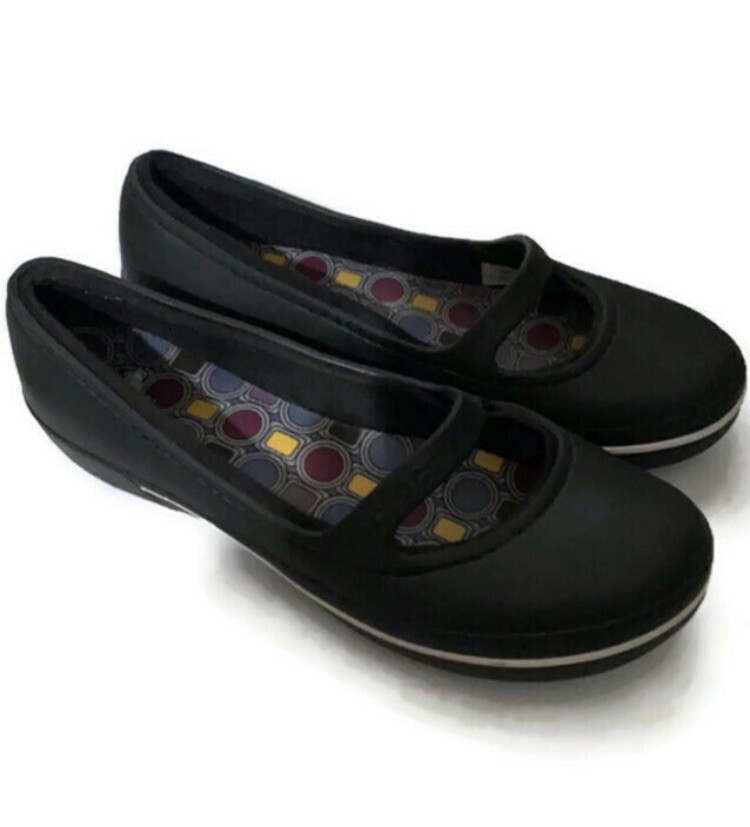 Women's Comfortable Crocs Loafers for Everyday Wear-image