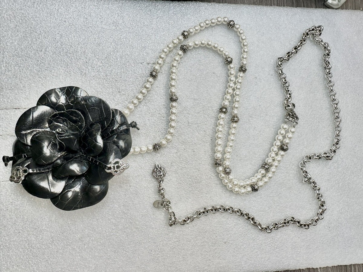 Brighton Black Leather Rose Pendant Chain Belt Marked Size 