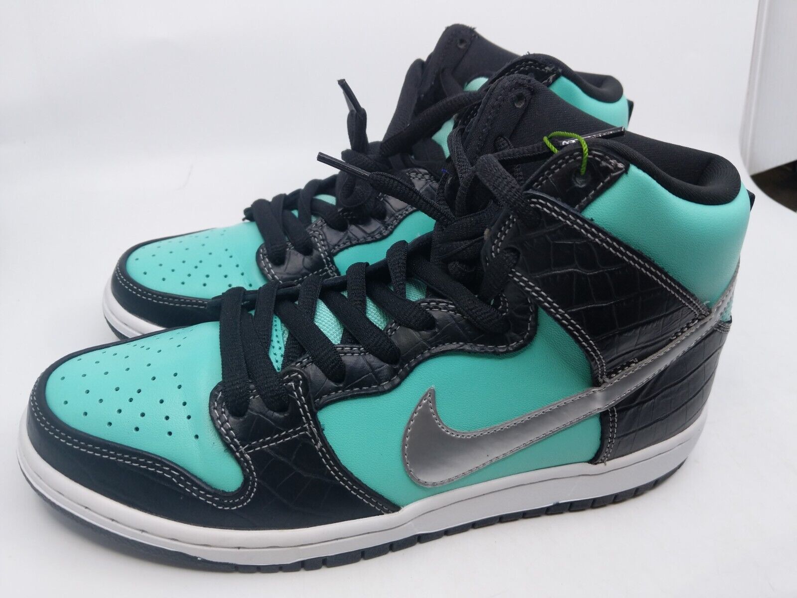 Nike SB Dunk High Diamond Supply Co. Aqua Blue TIFFANY 653599-400 Size 9