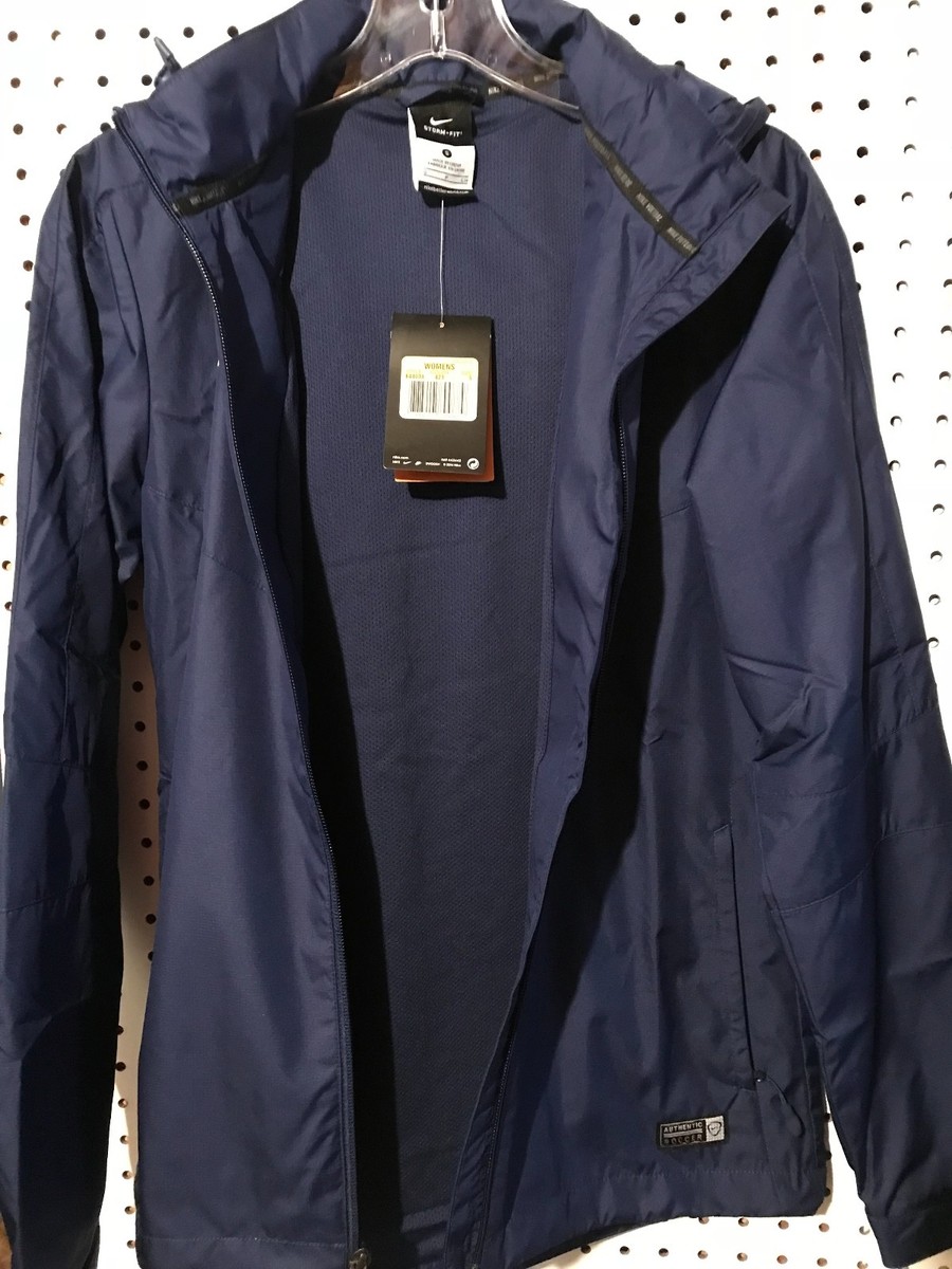 ウェア USA National Soccer Team Nike Jacket NWT NEW Nike USA National Team Soccer Sideline Storm Jacket,Size S