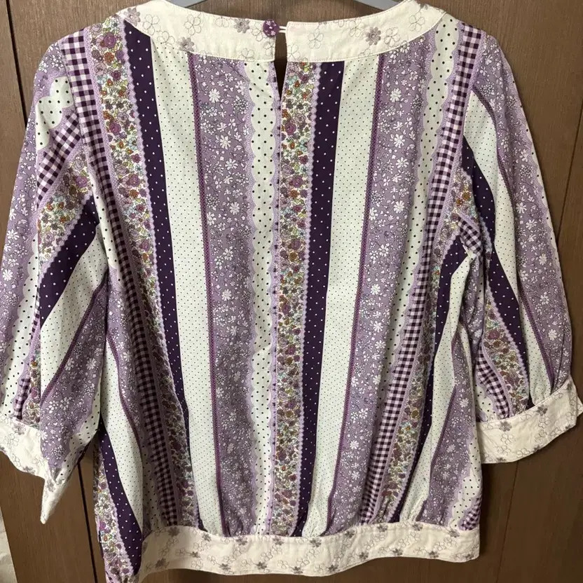 Flower Patchwork Handmade Blouse Lavender Elegant… - image 4