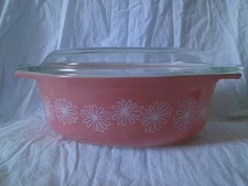 RARE Vtg Pyrex 043 PINK Daisy Oval 1.5 Qt Serving Dish Casserole & Lid EXCELLENT