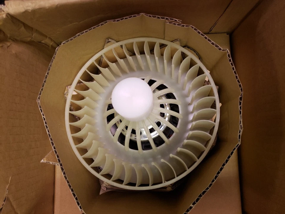 Conjunto de motor soplador HVAC para Mercedes-Benz E55 AMG 1998-2002 TYC Foto 2 de 2