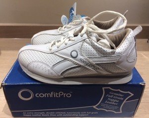 aero ladies bowls shoes