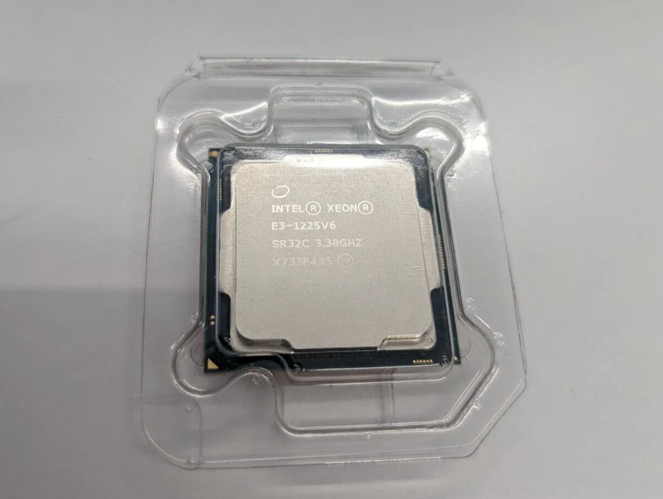 Intel Xeon E3-1225V6 @ 3.3GHz @ 4.1GHz Turbo, SR32C, 8MB Cache, 8 GT/S, 4 Cores - Image 3 of 4