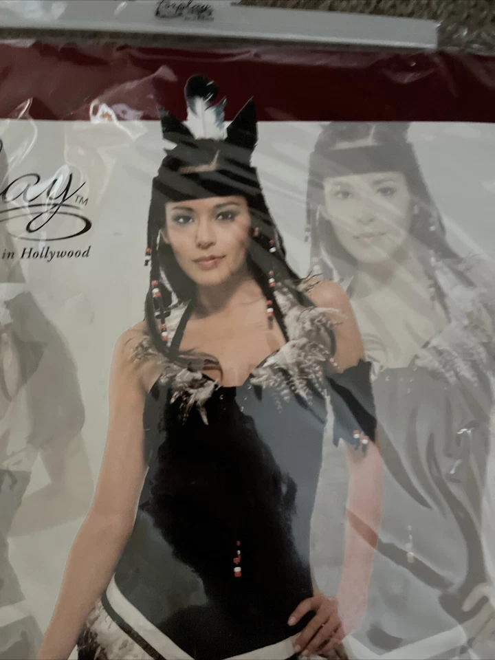 NUEVO CON ETIQUETAS FORPLAY SEXY DISFRAZ INDIO PLUMAS IMITACIÓN GAMUZA CUENTAS TALLA M/L $249 Foto 4 de 4