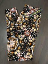 Women's Leggings Multi Colored Print By New Mix Size :One Size NWT