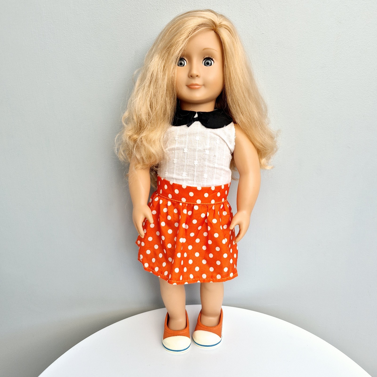 OUR GENERATION 18 Inch HALIA Doll