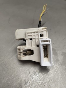 Beko DPU7309 XE Wärmepumpentrockner Schloss Verriegelung 2968130100 #53140