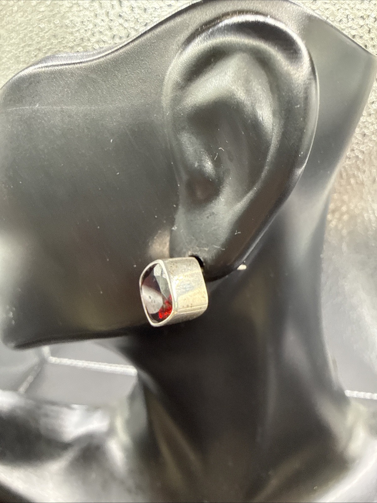 ⭐️Stunning Sterling Silver Ruby Stud Earrings - image 6
