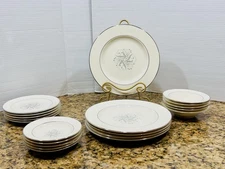 Vintage 20pc “Celeste” China By Homer Laughlin Dinner Set Blue, Gray Platinum EC