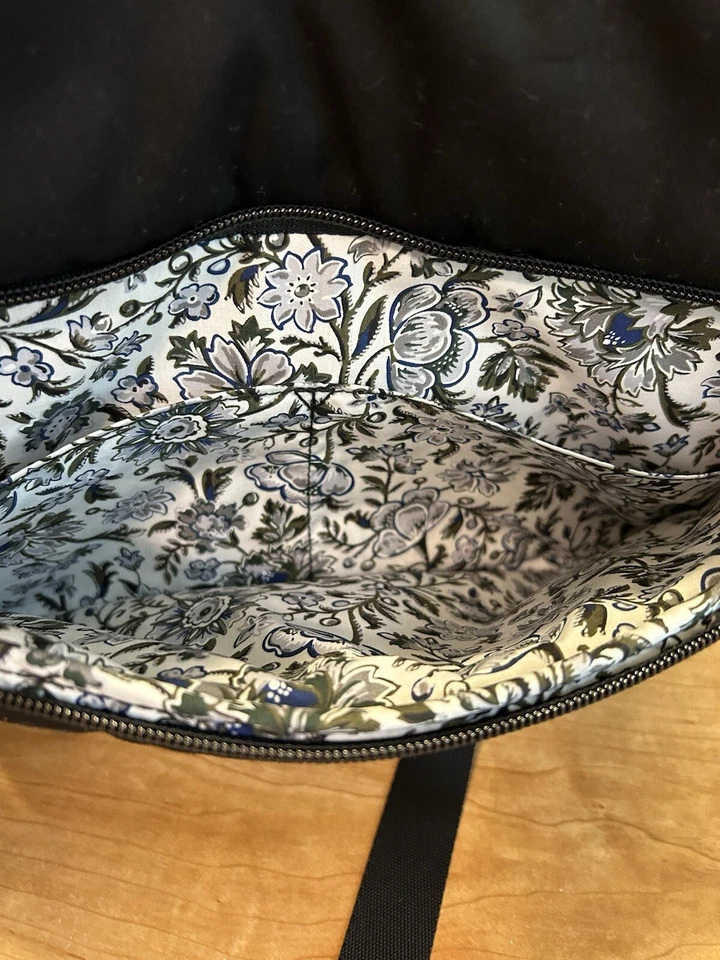 Vera Bradley Black Utility Crossbody Bag - Image 3 of 4