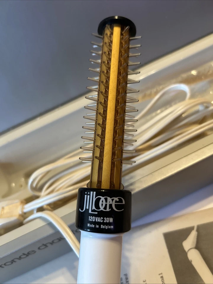 Cepillo de peinado vintage tamaño mini retro Jilbere Hot - nunca usado, caja original Foto 3 de 4