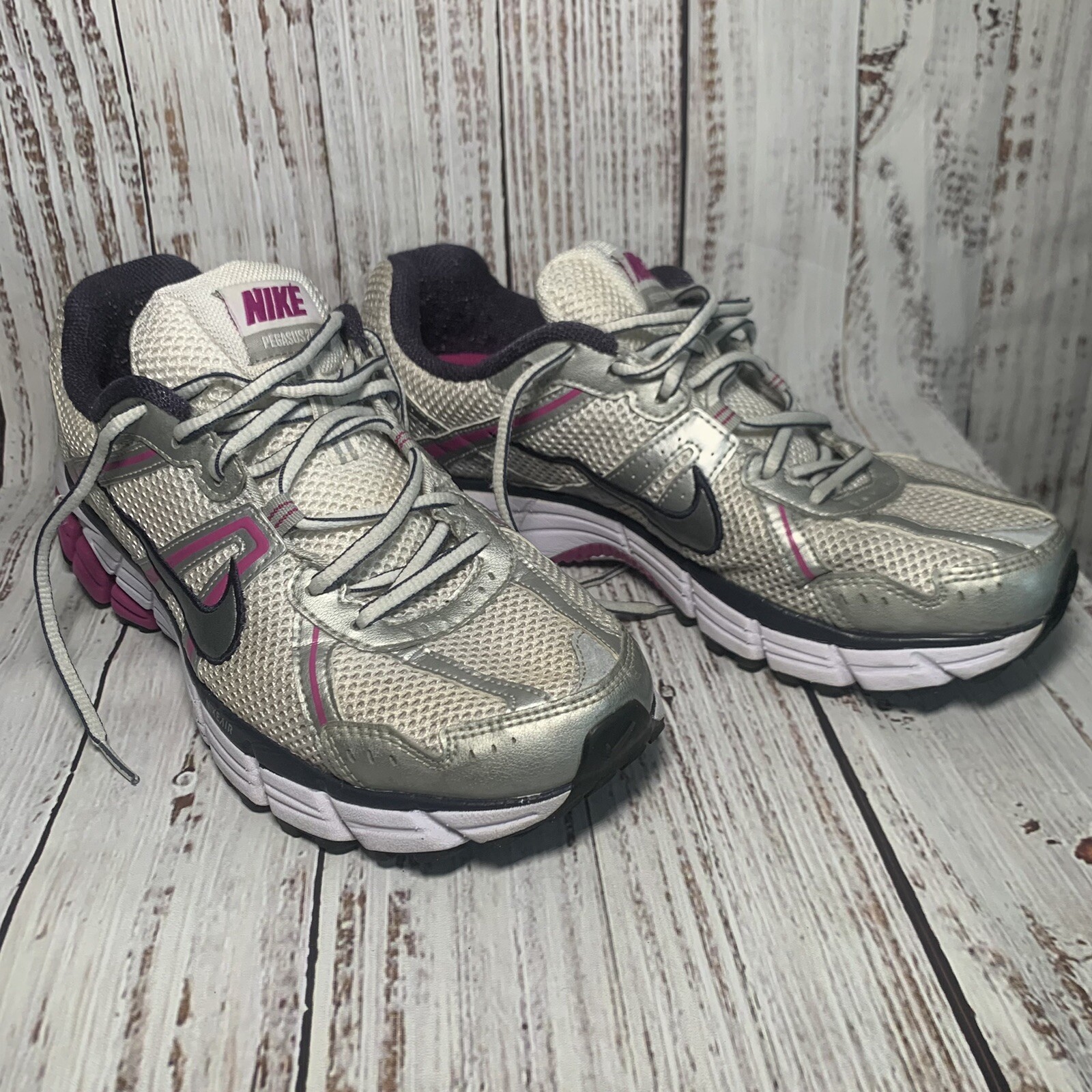 Nike Women Shoe Air Zoom Pegasus 26 