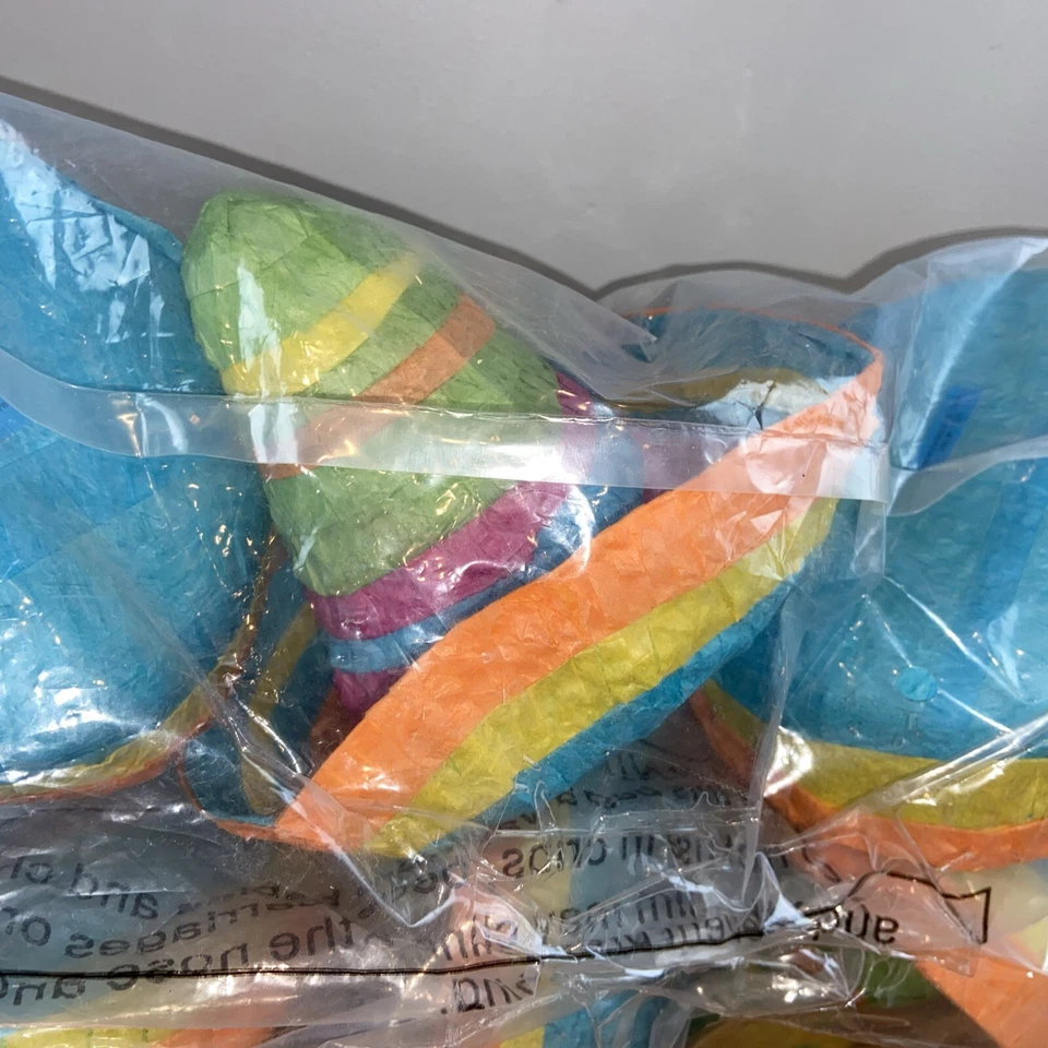 Mini Sombrero Pinatas , Party Decor, 6 Pieces - Image 3 of 3