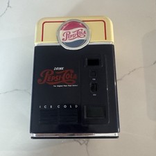 1998 Pepsi-Cola Vintage Vending Machine AM/FM Radio