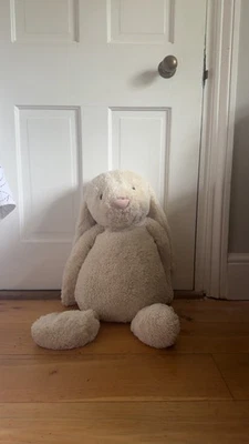 Large Jellycat Bashful Bunny in cream. - Image 1 of 4