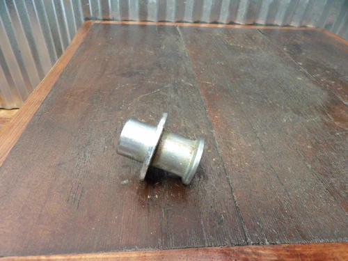 SPACER, AXLE
