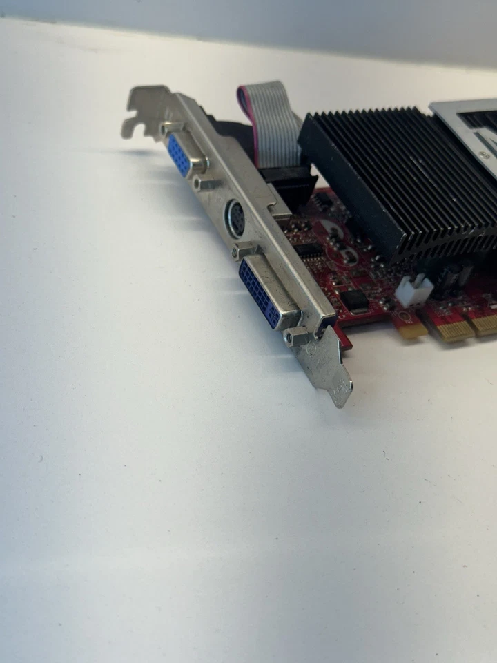 MSI GeForce 8400 GS NX8400GS-TD512EH Video Card PCie 512MB VGA S-Video DVI (6) - Image 3 of 4