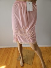 Vintage UNIONMADE 100 Nylon Pillowtab Pink Half Slip Ivory Lace Detail Size SML