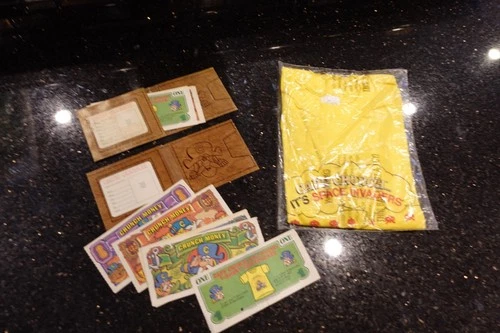 Vintage SPACE INVADERS Cap'n Crunch Atari & Taito Money WALLET Shirt PROMO  NEW