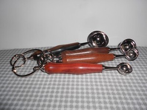 Hand Turned Wood Handle 4 Piece Measuring Spoon Set