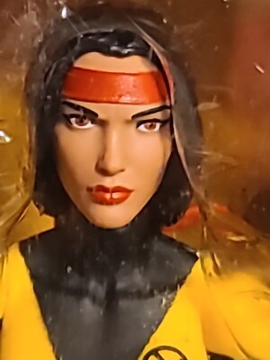 MARVEL LEGENDS DANI MOONSTAR - MIP ! Walgreens Exclusive ! X-Men New Mutants low