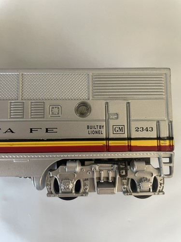 Ungetestet auf Gleis - hat Licht und Sound - Lionel Santa Fe 2343 Modelleisenbahn - Bild 8 von 13