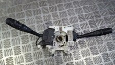 Commodo Mitsubishi CARISMA