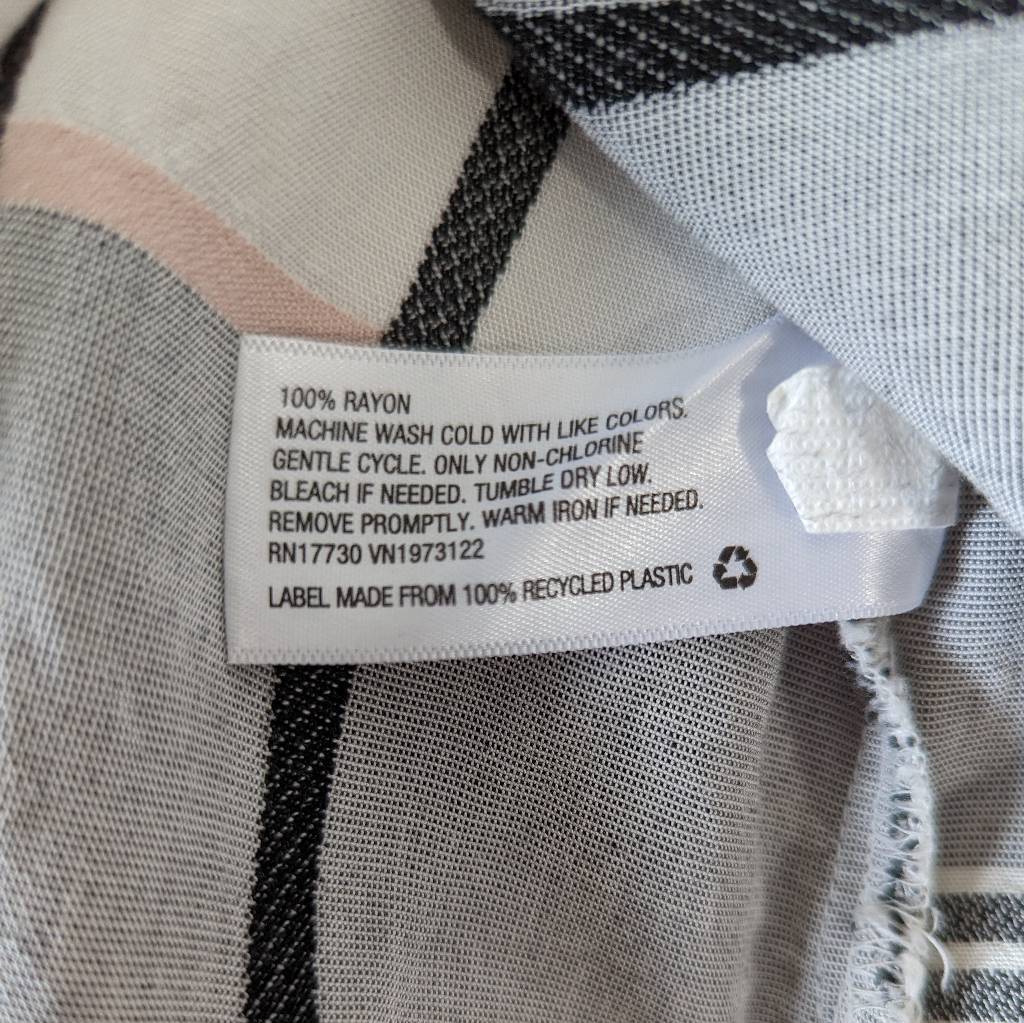 Universal Thread Tops Button Down White and Gray … - image 11