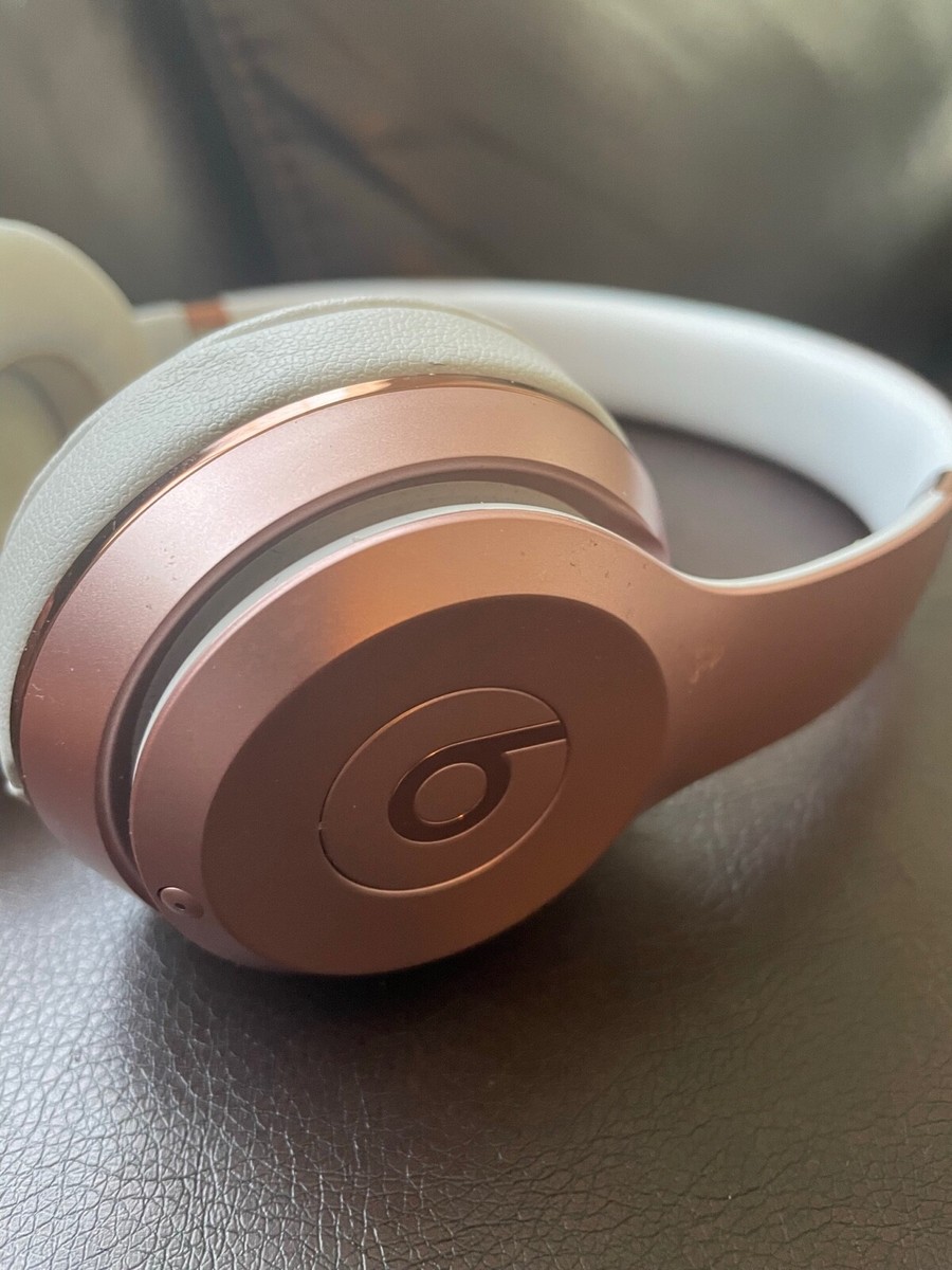 Beats by Dr. Dre Solo3 Wireless On the Ear Headphones - Rose Gold