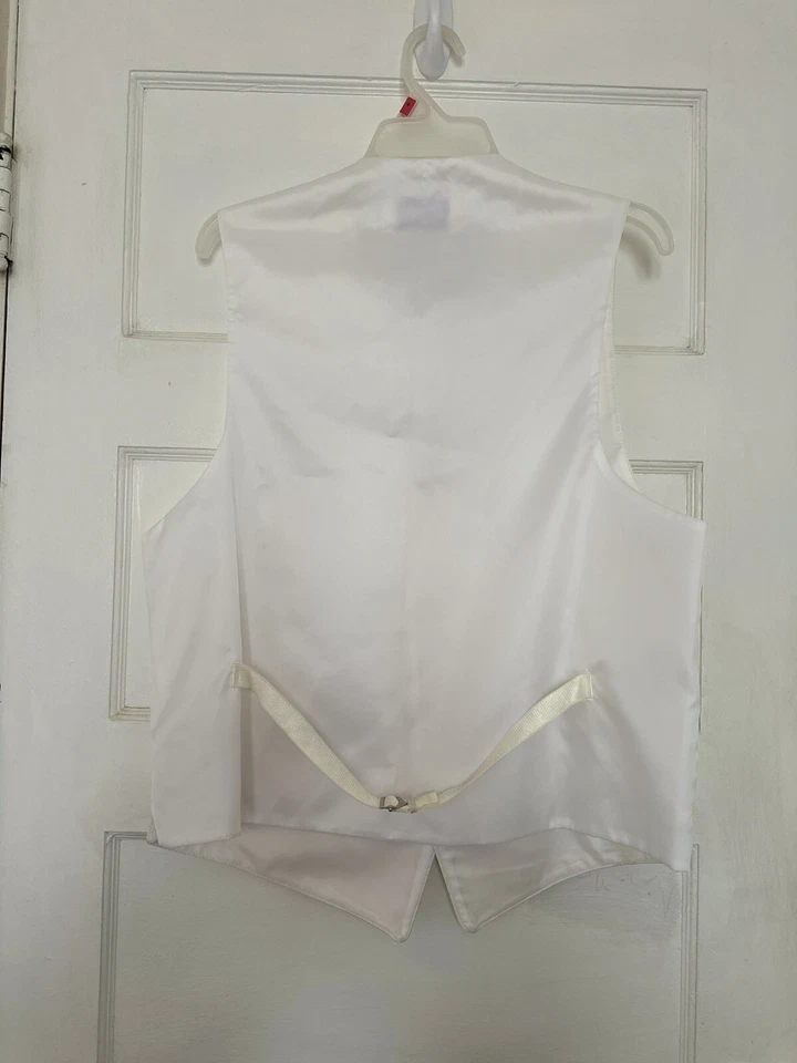 Jean Yaes Paris Pour L’ Homme (For The Man) Paisley White/Ivory Formal Tux Vest - Image 2 of 4