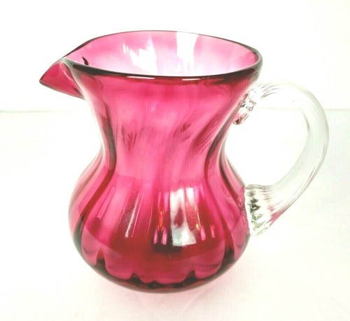 Vintage Cranberry Glass Pitcher Vase Clear Handle Hand Blown Art Glass Pink - 第 1/8 張圖片