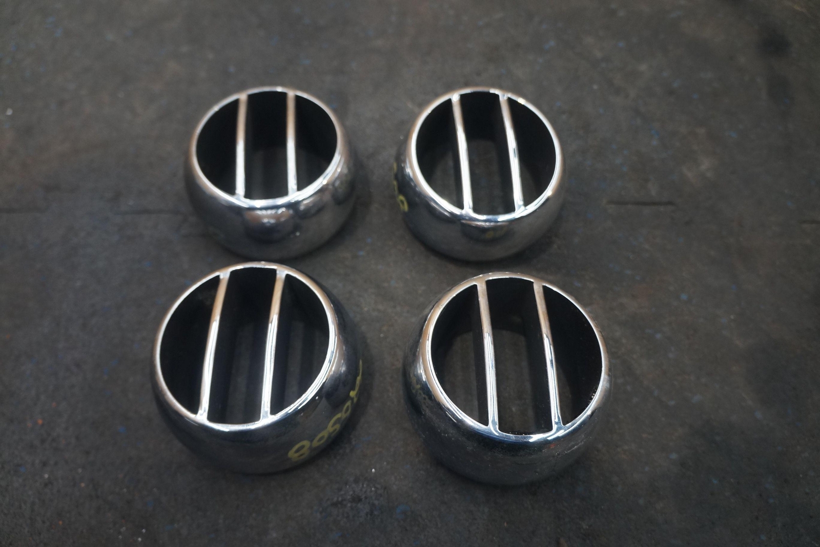 Set 4 Dash Panel HVAC Air Vent Outlet Grille OEM Bentley Turbo R 1991