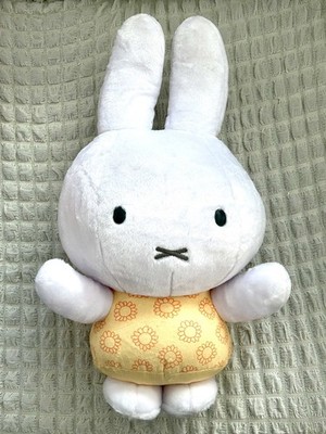 Lizenziertes japanisches Kleid Miffy gelb Blumenmuster H 40 cm Plüschtier / Teddy
