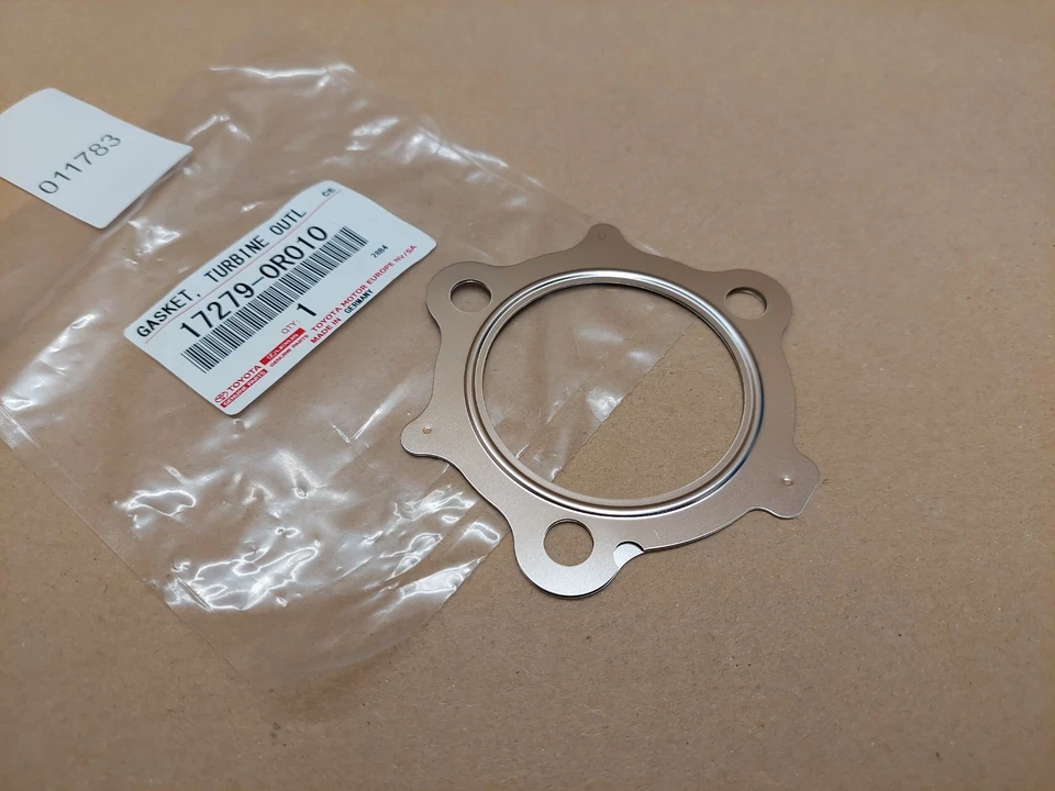 Toyota Avensis T27 Turbo Outlet Elbow Gasket 2.2 D  172790R010 Genuine Lexus - Image 3 of 4